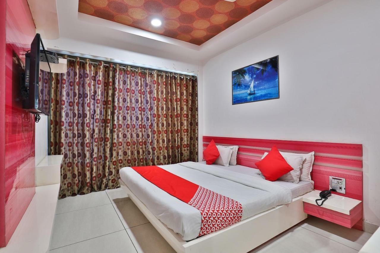 Hotel Relax Inn Diu Extérieur photo